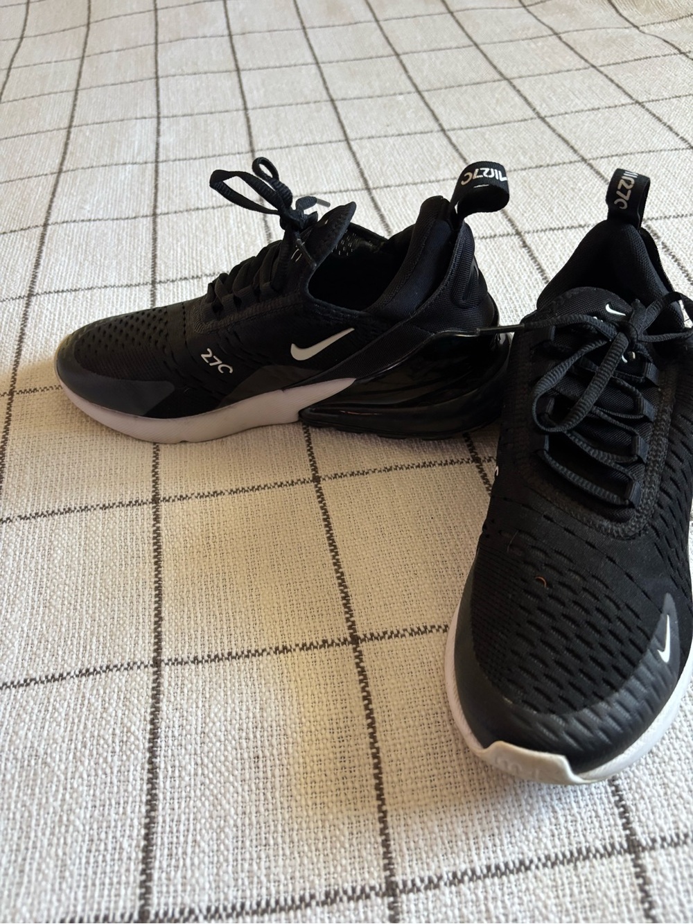 Nike Women’s Sneakers in Black and White